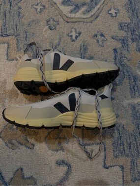 Veja Trail Runner Sneakers in White, Navy, and Cream